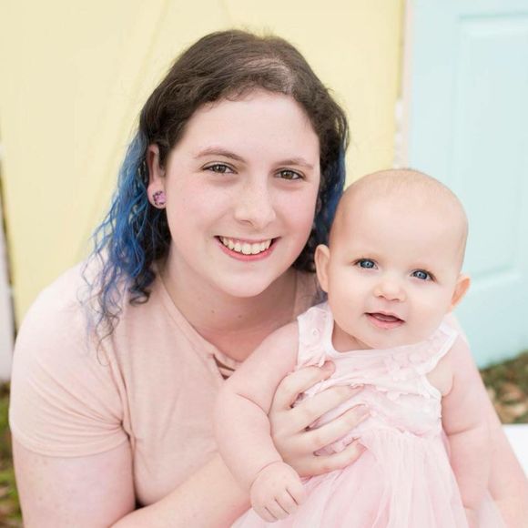 Meet your Posher, Rachel - Picture 1 of 1